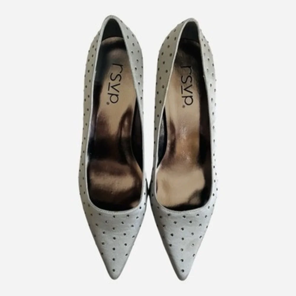 RSVP Jenae Pewter Satin Rhinestone Kitten Heel Pumps Wide Womens Sz 9 NIB